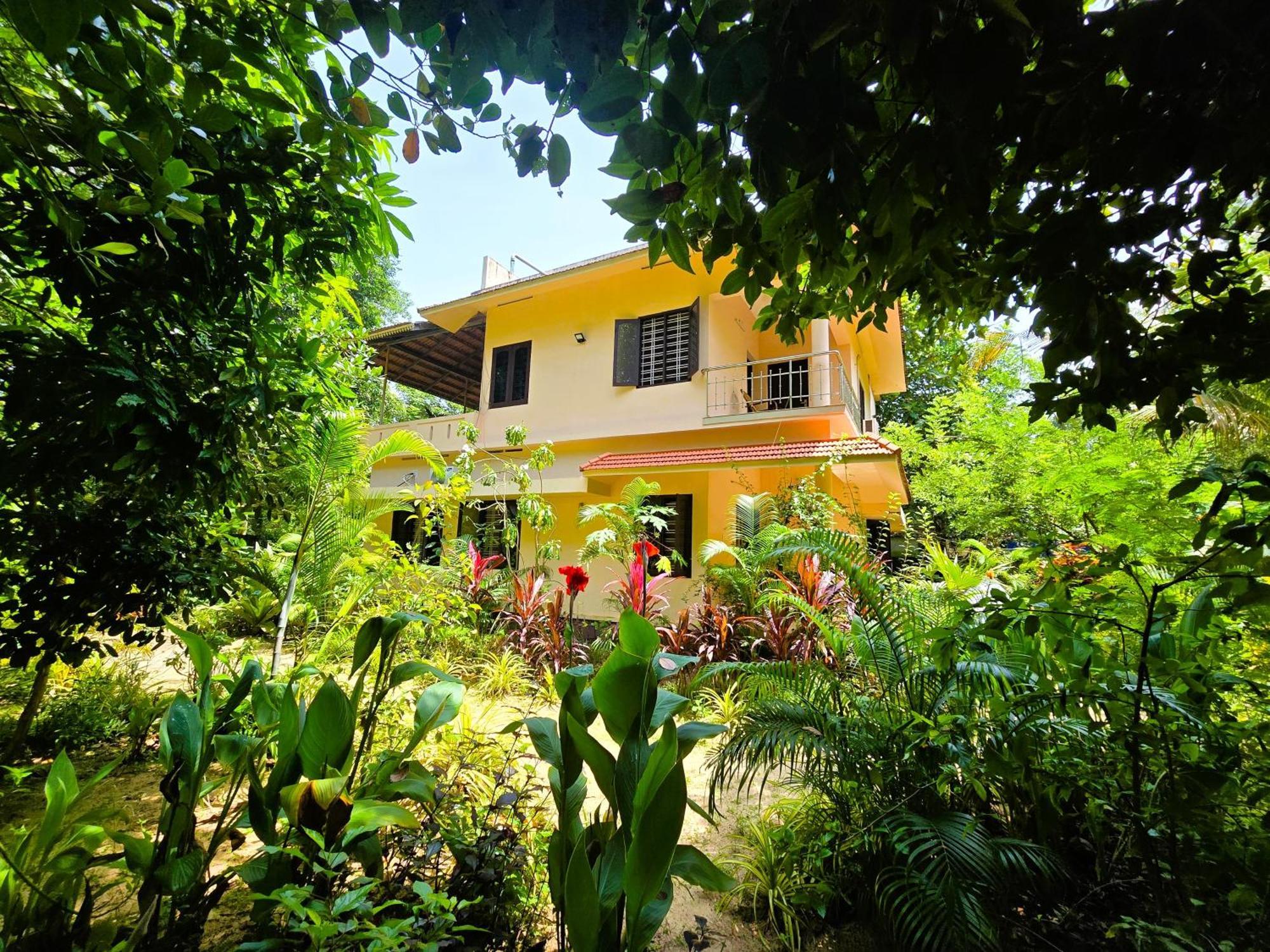 Bella Beach Villa Mararikulam Ngoại thất bức ảnh