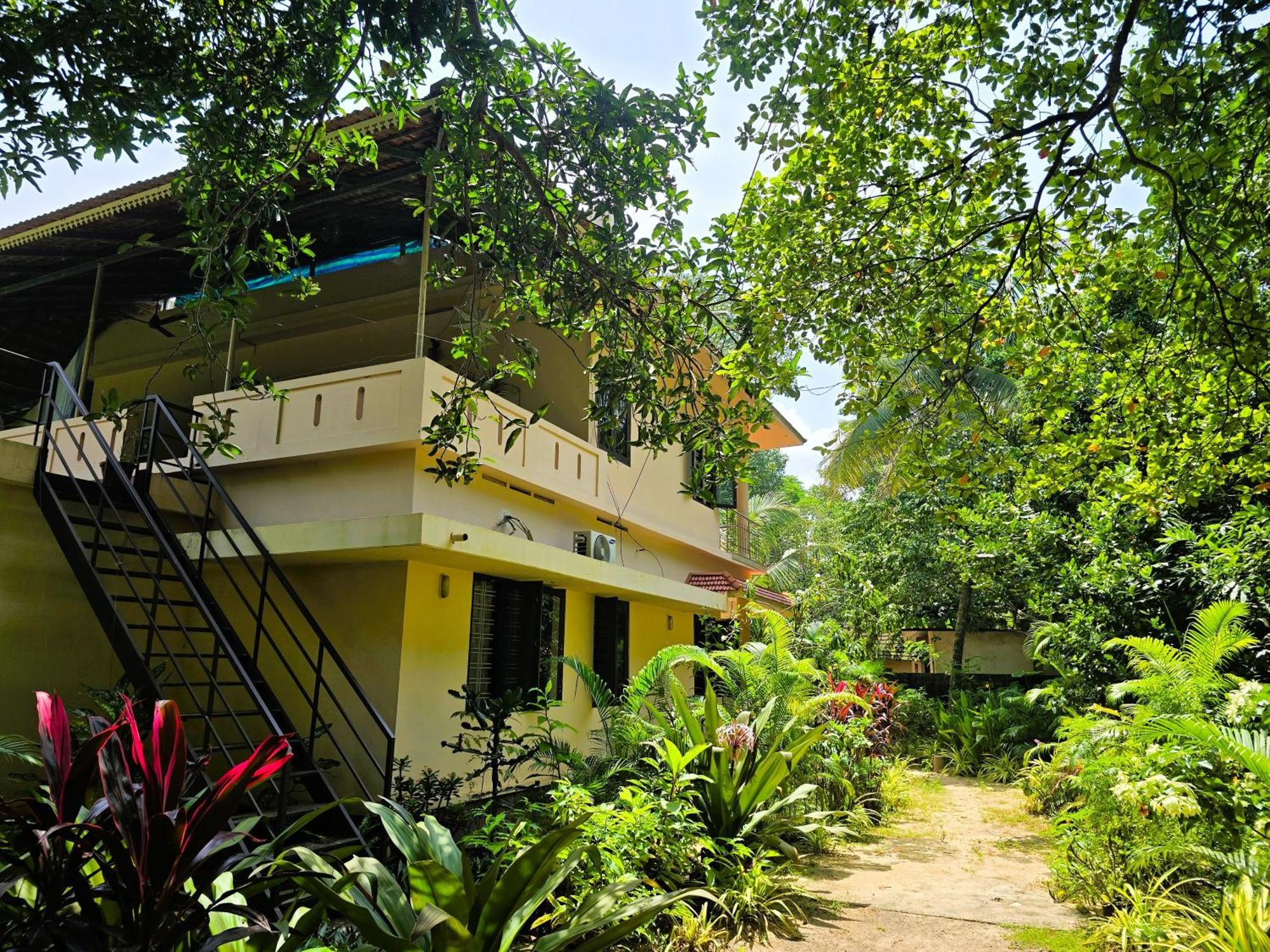 Bella Beach Villa Mararikulam Ngoại thất bức ảnh